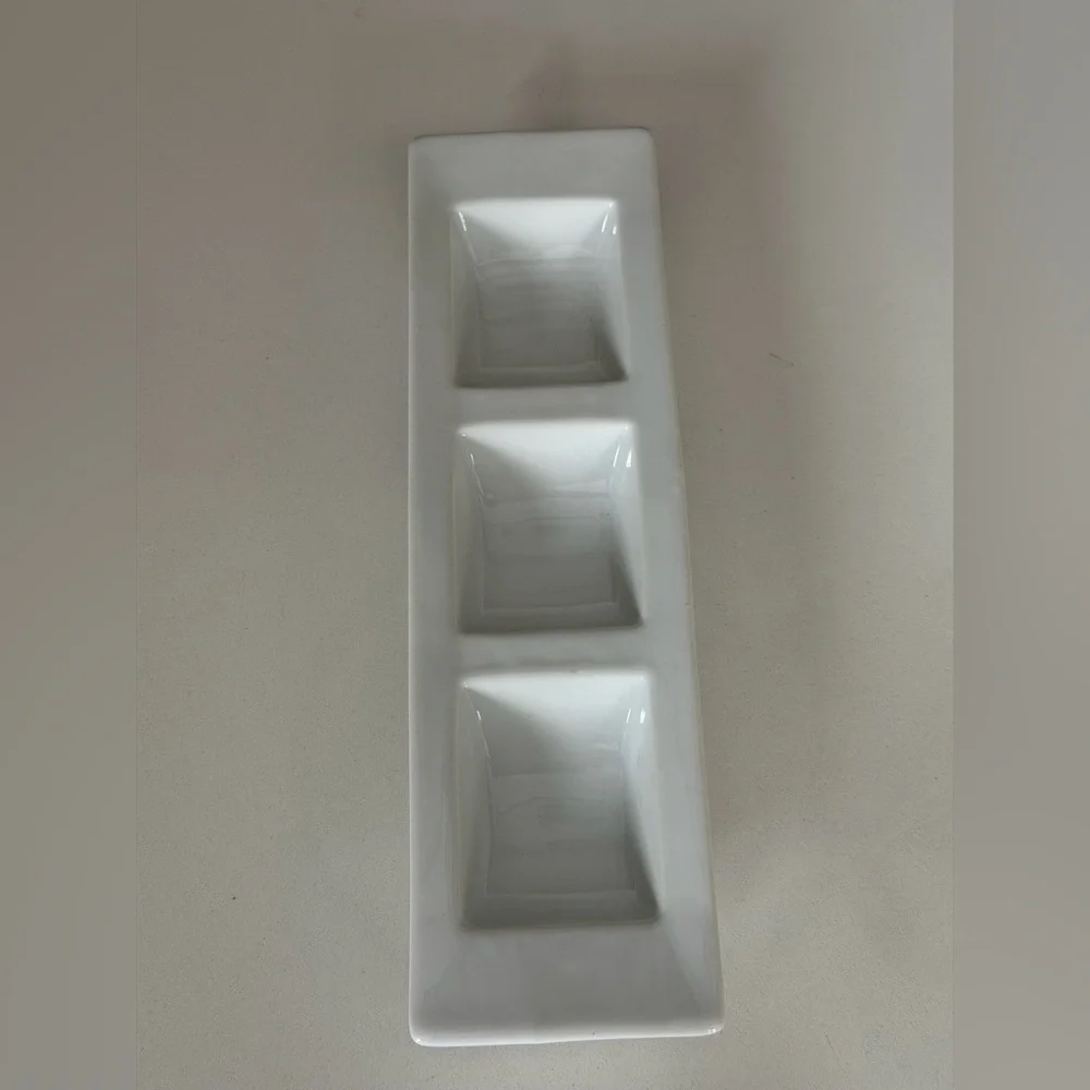 Crate and Barrel 3 part porcelain sauce dish